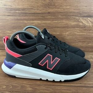 New Balance 009 Black Suede Low Top Athletic Sneakers Women’s Size 6.5 Shoes